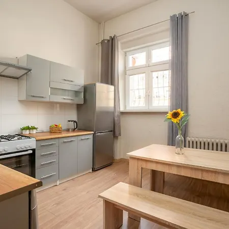 Apartmán As 8-osobowy W Rynku